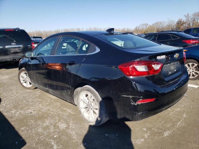 1G1BE5SM2K7130078 - 2019 CHEVROLET CRUZE LT BLACK photo 2