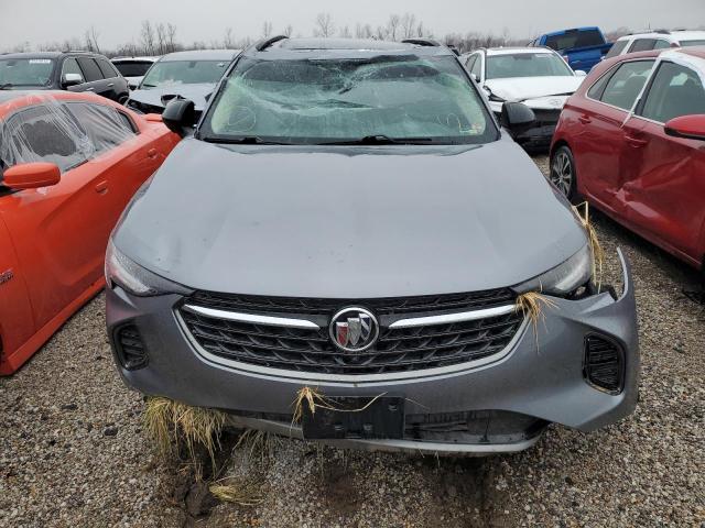 LRBFZNR49ND043849 - 2022 BUICK ENVISION ESSENCE GRAY photo 5