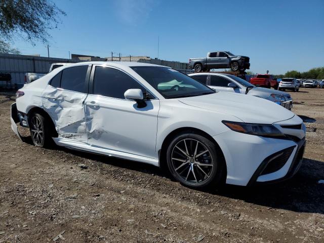 4T1T11AK8PU784488 - 2023 TOYOTA CAMRY SE NIGHT SHADE WHITE photo 4