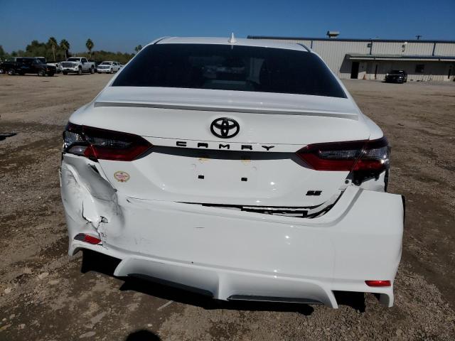 4T1T11AK8PU784488 - 2023 TOYOTA CAMRY SE NIGHT SHADE WHITE photo 6