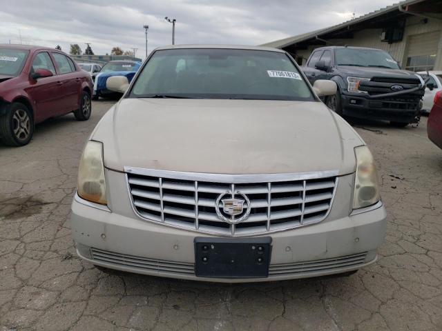 1G6KD57Y87U215914 - 2007 CADILLAC DTS BEIGE photo 5