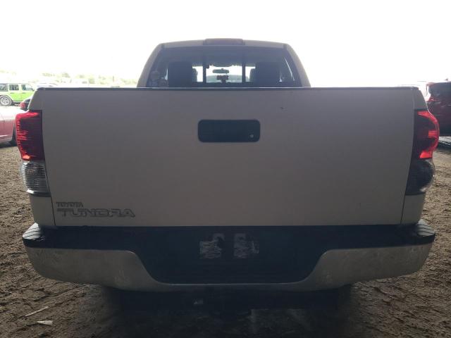 5TFRT54178X027259 - 2008 TOYOTA TUNDRA DOUBLE CAB WHITE photo 6