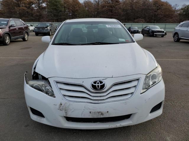 4T1BF3EK0BU589125 - 2011 TOYOTA CAMRY BASE WHITE photo 5