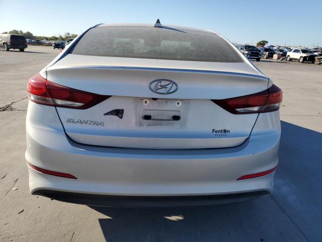 5NPD84LF4JH261833 - 2018 HYUNDAI ELANTRA SEL SILVER photo 6