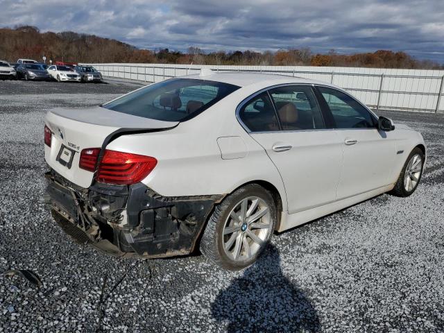 WBAFV3C57ED685938 - 2014 BMW 535 D XDRIVE WHITE photo 3