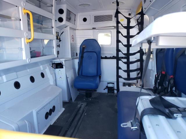 3C6MRVHG0NE140027 - 2022 RAM PROMASTER 3500 HIGH Weiß Foto 10