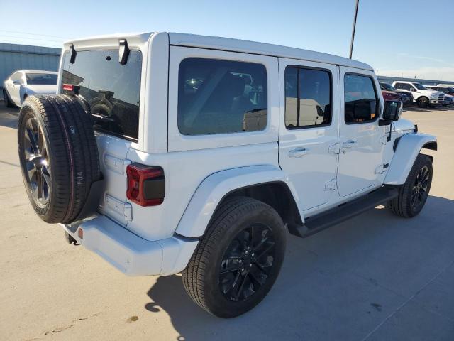 1C4HJXEG2PW609256 - 2023 JEEP WRANGLER SAHARA WHITE photo 3