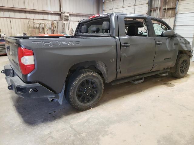 5TFDW5F16GX499708 - 2016 TOYOTA TUNDRA CREWMAX SR5 GRAY photo 3