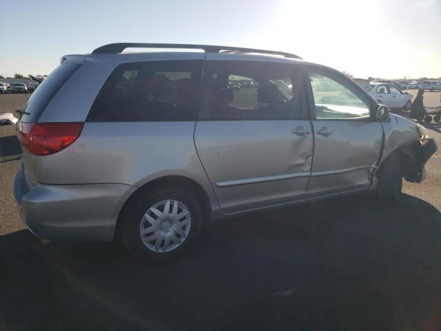 5TDZA23C16S432754 - 2006 TOYOTA SIENNA CE SILVER photo 3