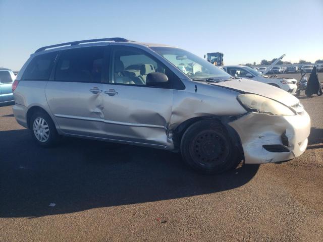 5TDZA23C16S432754 - 2006 TOYOTA SIENNA CE SILVER photo 4