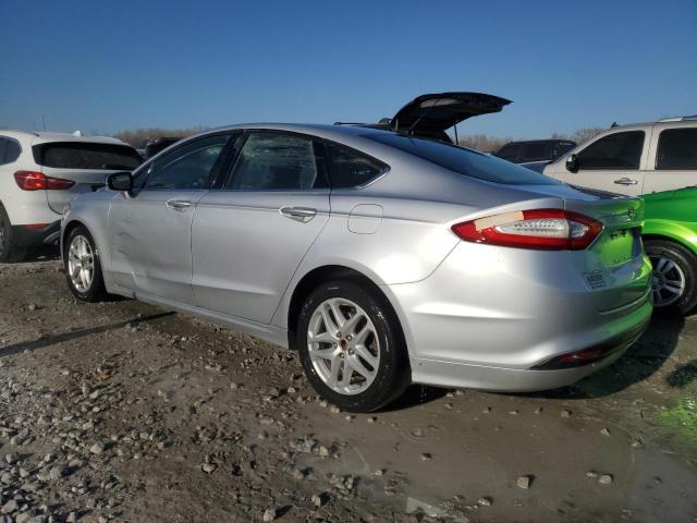 1FA6P0HDXG5124583 - 2016 FORD FUSION SE SILVER photo 2