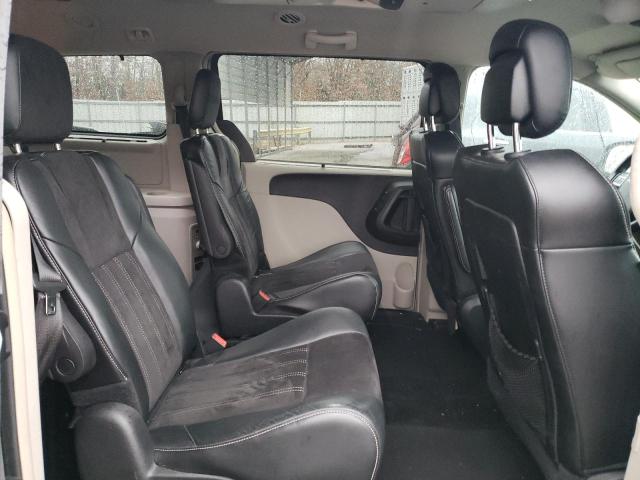 2C4RC1CG3ER228083 - 2014 CHRYSLER TOWN & COU TOURING L SILVER photo 11