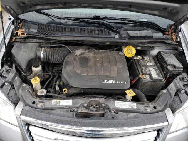 2C4RC1CG3ER228083 - 2014 CHRYSLER TOWN & COU TOURING L SILVER photo 12