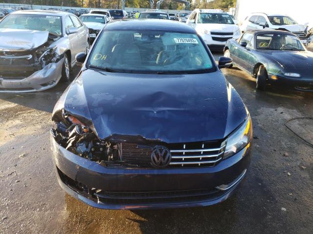 1VWBN7A36DC130040 - 2013 VOLKSWAGEN PASSAT SE BLUE photo 5