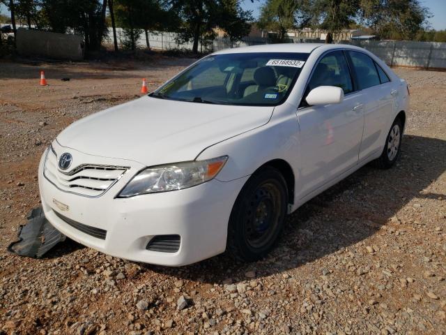 4T4BF3EK7AR063871 - 2010 TOYOTA CAMRY BASE WHITE photo 2