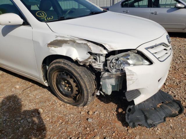 4T4BF3EK7AR063871 - 2010 TOYOTA CAMRY BASE WHITE photo 9