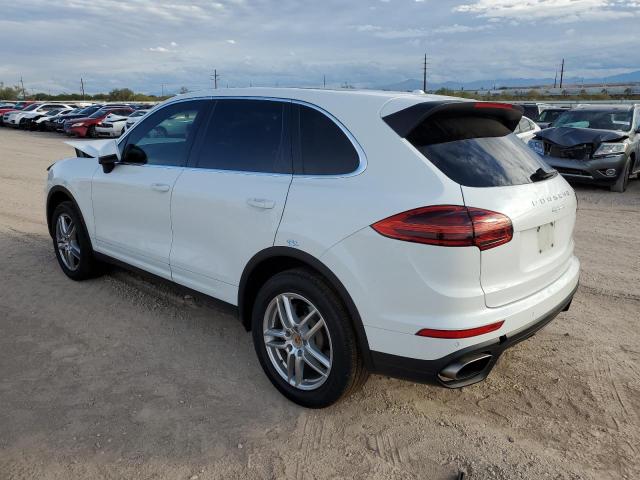 WP1AA2A25JKA01386 - 2018 PORSCHE CAYENNE WHITE photo 2