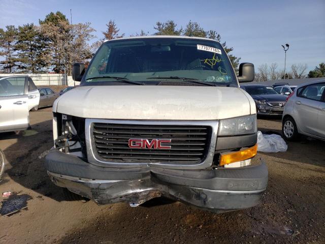 1GTW7AFG0L1181759 - 2020 GMC SAVANA G2500 WHITE photo 5