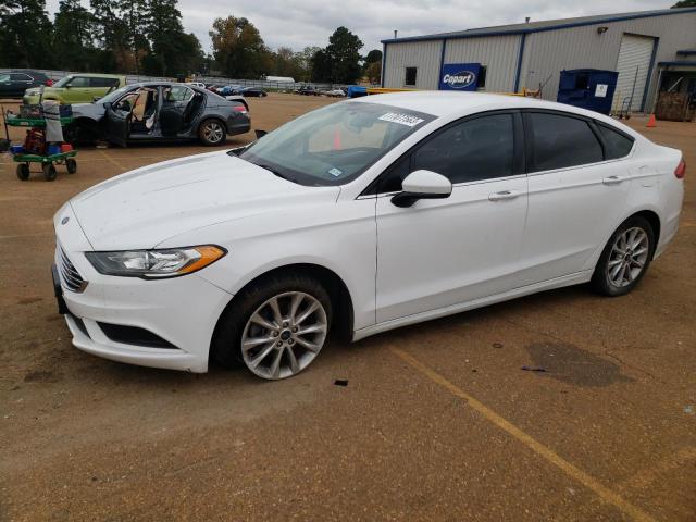 3FA6P0H79HR224490 - 2017 FORD FUSION SE WHITE photo 1