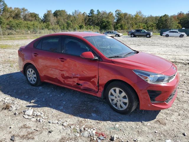 3KPA24AD4ME418372 - 2021 KIA RIO LX RED photo 4