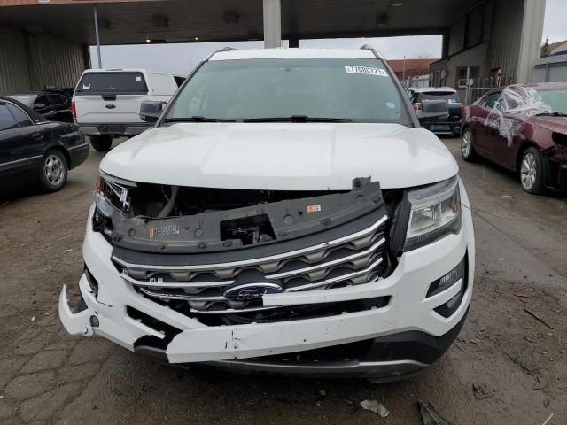 1FM5K8D83HGA70864 - 2017 FORD EXPLORER XLT WHITE photo 5