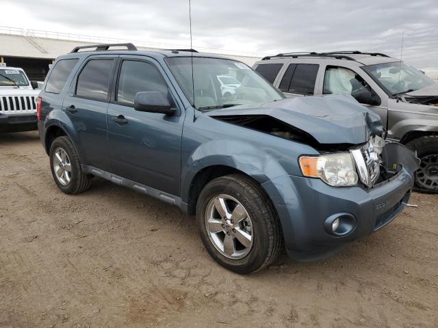 1FMCU0DG0BKA81884 - 2011 FORD ESCAPE XLT BLUE photo 4