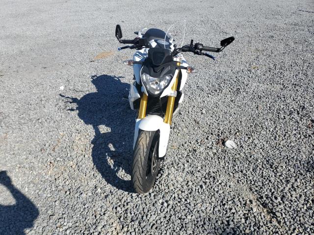 WB30G1103KR857402 - 2019 BMW G310 R WHITE photo 2