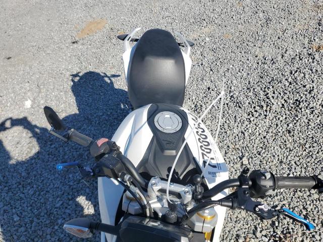 WB30G1103KR857402 - 2019 BMW G310 R WHITE photo 5