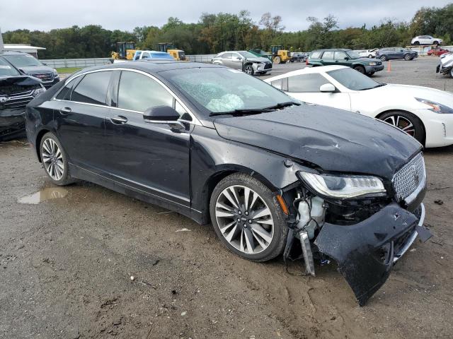 3LN6L5E95KR617771 - 2019 LINCOLN MKZ RESERVE II BLACK photo 4