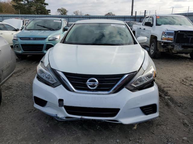 1N4AL3AP5HC220212 - 2017 NISSAN ALTIMA 2.5 WHITE photo 5