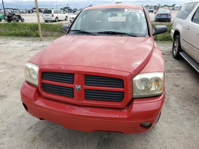 1D7HE42K26S591087 - 2006 DODGE DAKOTA SLT RED photo 5