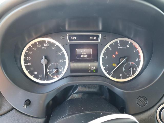 SJKCH5CR2JA057712 - 2018 INFINITI QX30 BASE Rosa Foto 9