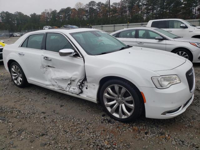 2C3CCAET5HH516265 - 2017 CHRYSLER 300C WHITE photo 4