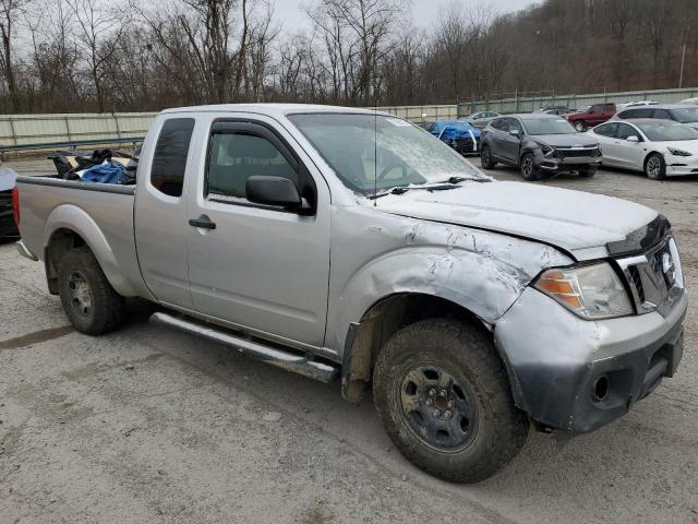 1N6BD06T59C426323 - 2009 NISSAN FRONTIER KING CAB XE SILVER photo 4