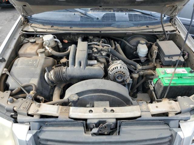 1GKET16M856154932 - 2005 GMC ENVOY XL SILVER photo 11