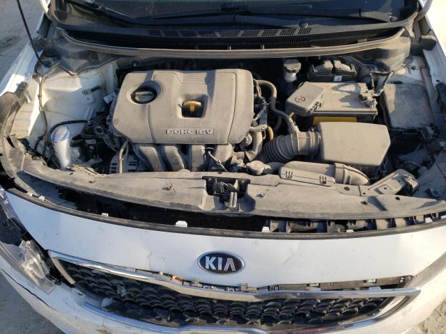 3KPFL4A76HE012161 - 2017 KIA FORTE LX WHITE photo 11