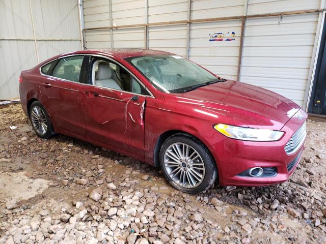 3FA6P0H93GR129598 - 2016 FORD FUSION SE RED photo 4