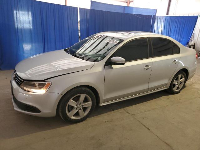 3VW3L7AJ4BM124046 - 2011 VOLKSWAGEN JETTA TDI SILVER photo 1