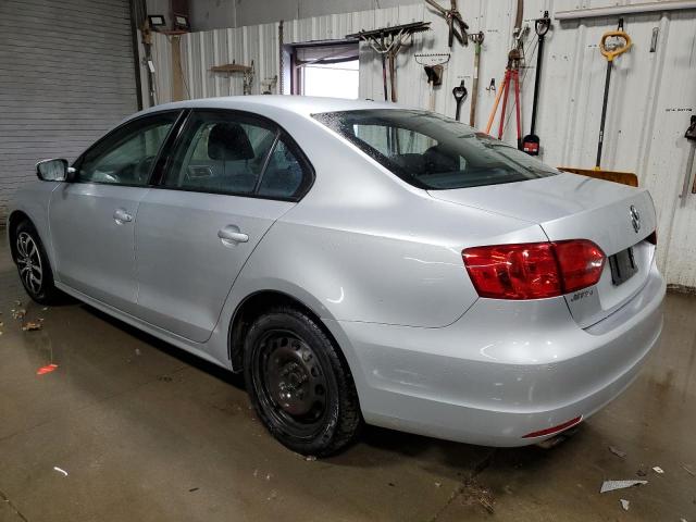 3VWDZ7AJ2BM375618 - 2011 VOLKSWAGEN JETTA SE SILVER photo 2