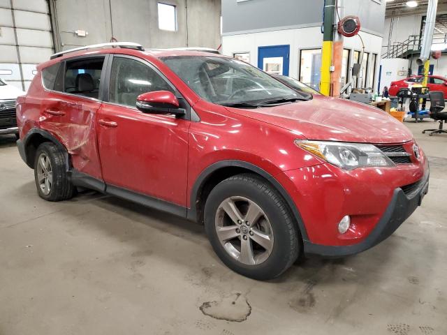 JTMRFREV1FD147217 - 2015 TOYOTA RAV4 XLE RED photo 4