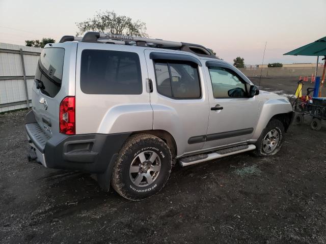 5N1AN0NW0DN815323 - 2013 NISSAN XTERRA X SILVER photo 3