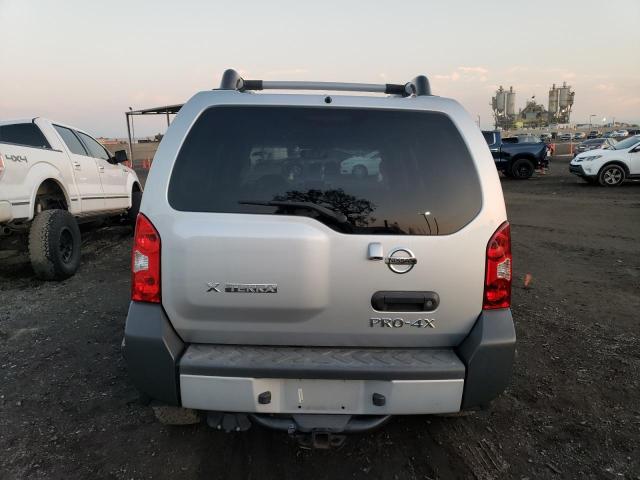 5N1AN0NW0DN815323 - 2013 NISSAN XTERRA X SILVER photo 6