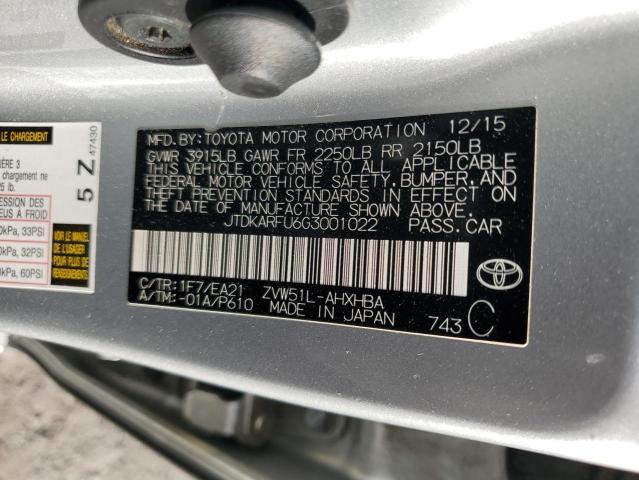 JTDKARFU6G3001022 - 2016 TOYOTA PRIUS SILVER photo 13