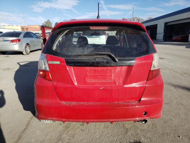 JHMGE8H53BS003446 - 2011 HONDA FIT SPORT RED photo 6