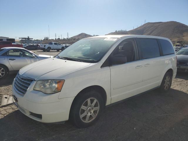 2A4RR2D18AR344804 - 2010 CHRYSLER TOWN & COU LX WHITE photo 1