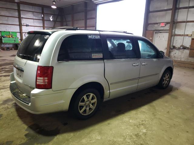 2A4RR5D10AR494259 - 2010 CHRYSLER TOWN & COU TOURING SILVER photo 3