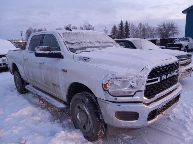 3C6UR5DJ2NG182513 - 2022 RAM 2500 BIG HORN/LONE STAR WHITE photo 4