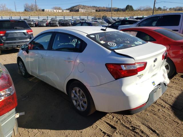 KNADN4A31H6039690 - 2017 KIA RIO EX WHITE photo 2