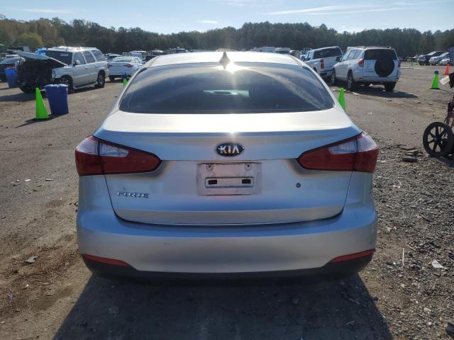 KNAFK4A6XE5252005 - 2014 KIA FORTE LX SILVER photo 6