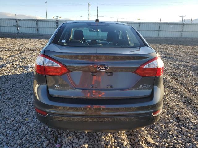 3FADP4BJ5JM104272 - 2018 FORD FIESTA SE GRAY photo 6